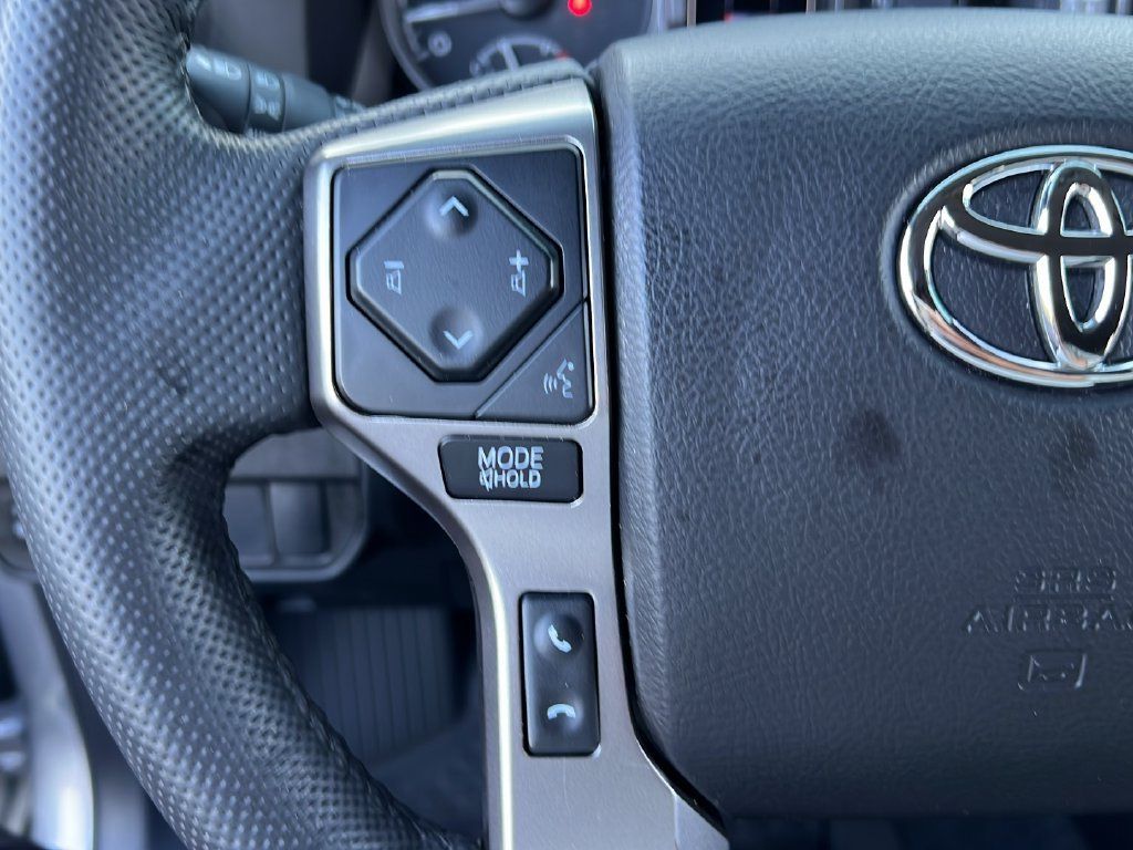 Certified 2021 Toyota Tacoma SR5 RWD image 19