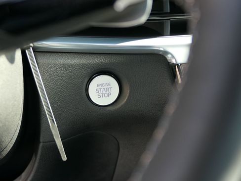 New 2025 Kia Sorento SX Prestige image 16