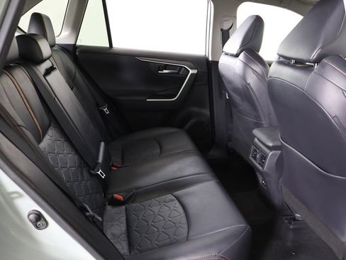 Used 2021 Toyota RAV4 Adventure AWD/4WD image 32