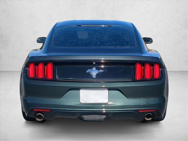Used 2015 Ford Mustang Coupe RWD image 7
