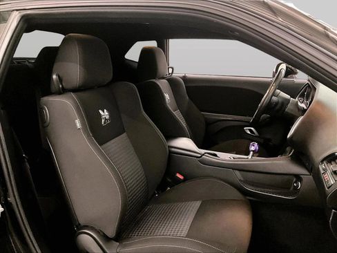 Used 2022 Dodge Challenger R/T Scat Pack w/ Dynamics Package image 7