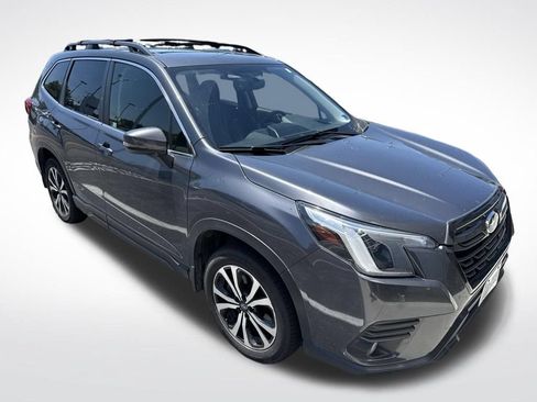 Used 2022 Subaru Forester Limited w/ Popular Package #3 AWD/4WD image 2