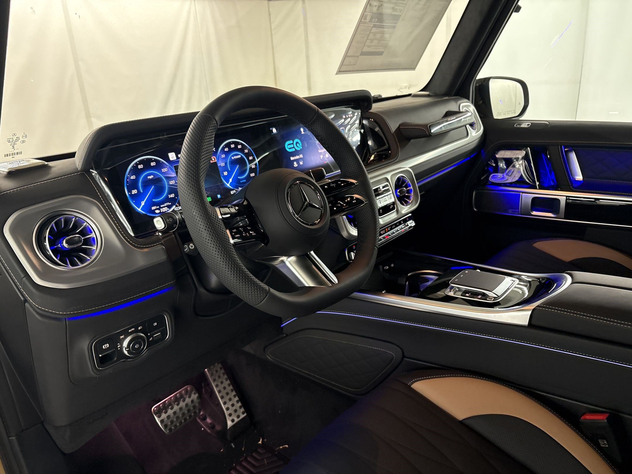 New 2027 Mercedes-Benz G 580 e image 4