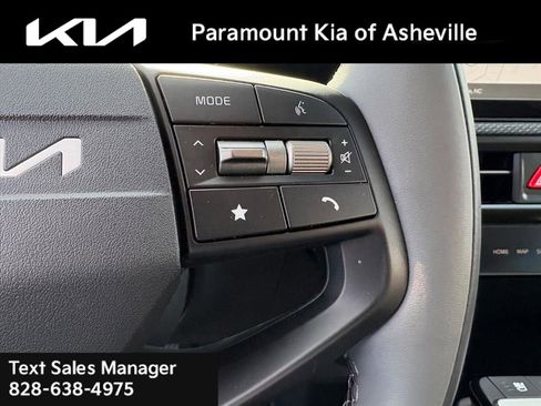 New 2025 Kia EV6 Wind image 13