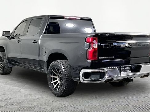 Used 2021 Chevrolet Silverado 1500 LT w/ Z71 Off-Road Package AWD/4WD image 3