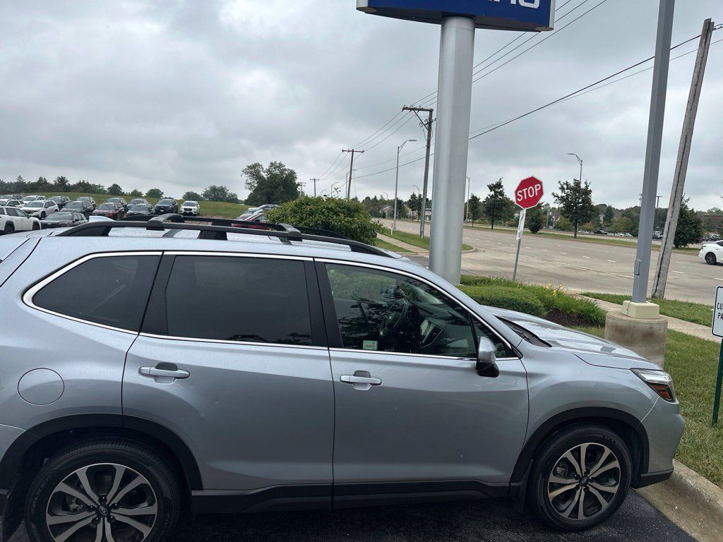 Used 2019 Subaru Forester Limited w/ Popular Package #3 AWD/4WD image 7