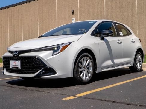 New 2026 Toyota Corolla SE FWD image 4