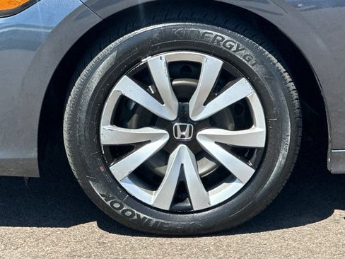 Used 2023 Honda Civic LX image 24