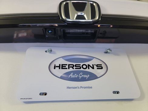 Certified 2024 Honda Odyssey Sport image 9