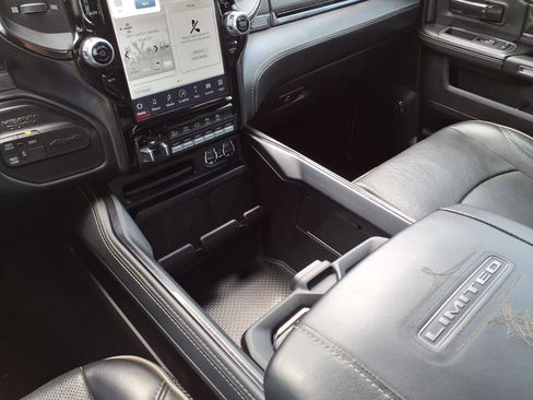 Used 2022 RAM 3500 Limited image 25