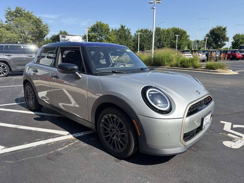 Certified 2025 MINI Cooper S FWD image 4