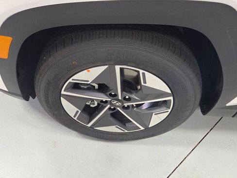 New 2026 Hyundai Tucson SEL FWD image 17