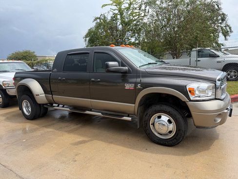 Used 2008 Dodge Ram 3500 Truck Laramie AWD/4WD image 10