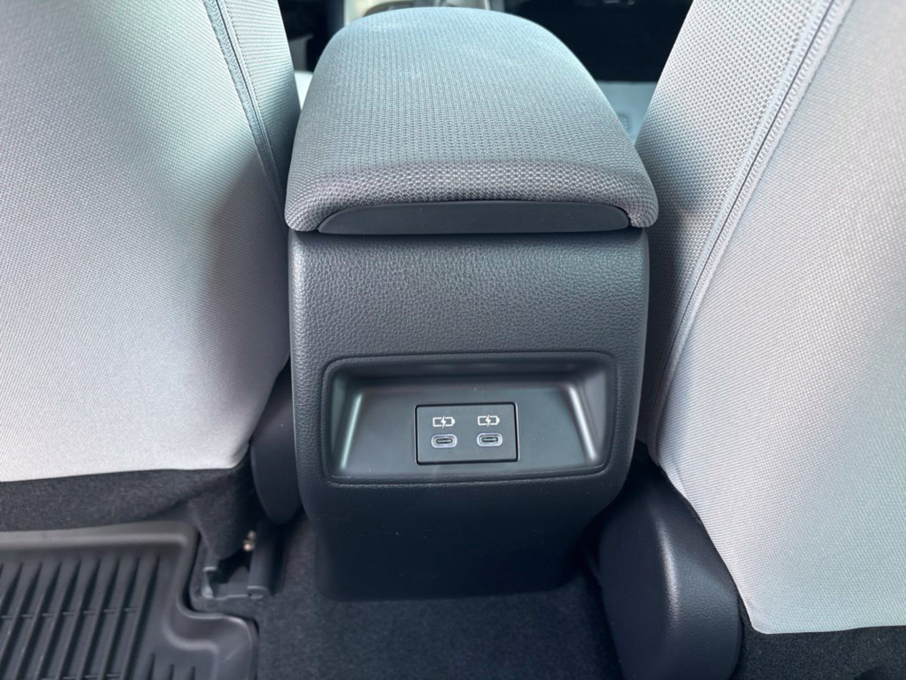 New 2027 Toyota Corolla LE FWD image 24