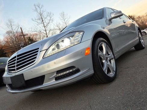 Used 2013 Mercedes-Benz S 550 4MATIC image 3
