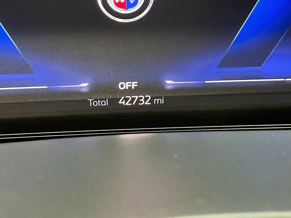 Used 2023 BMW ALPINA XB7 AWD/4WD image 13