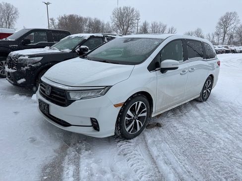 Used 2022 Honda Odyssey Touring image 3