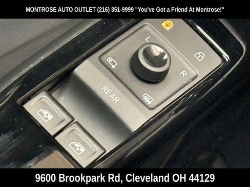 Used 2022 Volkswagen ID.4 Pro S image 27