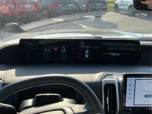 Certified 2025 Ford Expedition Max Active image 18