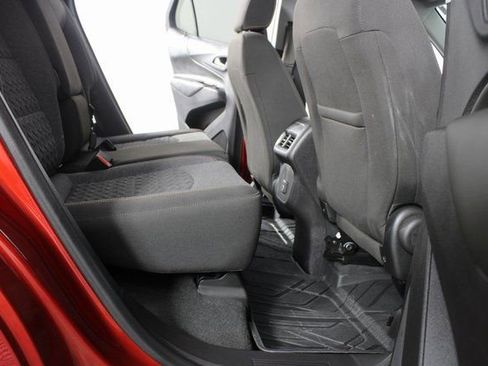 Used 2024 Chevrolet Equinox LT w/ LPO, Floor Liner Package image 20