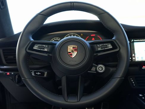 Used 2026 Porsche 911 GT3 RWD image 13