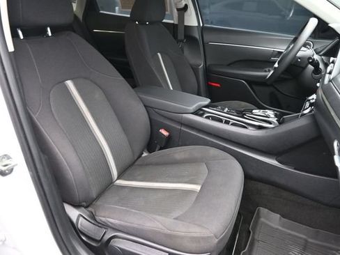 Used 2022 Hyundai Sonata SEL FWD image 31