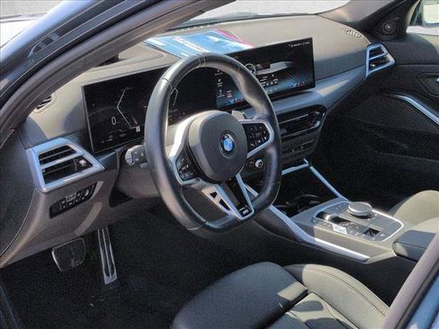 Used 2025 BMW 330i Sedan w/ M Sport Package RWD image 10