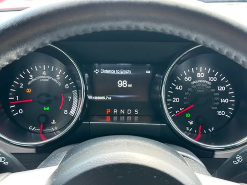 Used 2017 Ford Mustang GT Premium RWD image 34