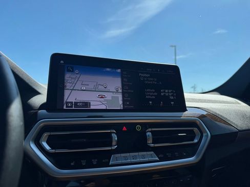 Used 2024 BMW X3 xDrive30i w/ Premium Package AWD/4WD image 8