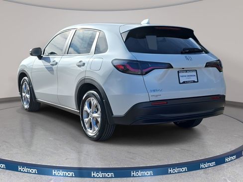 Used 2023 Honda HR-V LX image 5