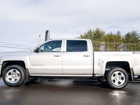 Used 2018 Chevrolet Silverado 1500 LT w/ All Star Edition image 4