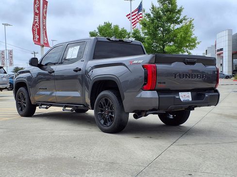 Used 2023 Toyota Tundra SR5 AWD/4WD image 7