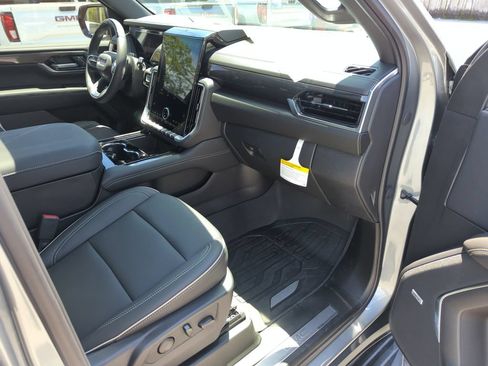 New 2026 GMC Yukon Elevation w/ Elevation Premium Package AWD/4WD image 40