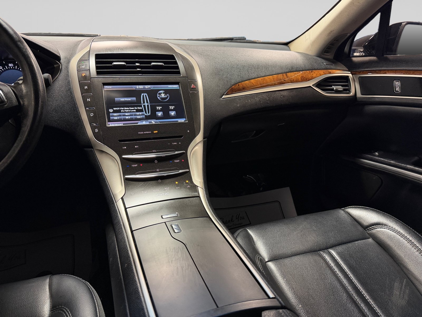 Used 2016 Lincoln MKZ AWD image 19