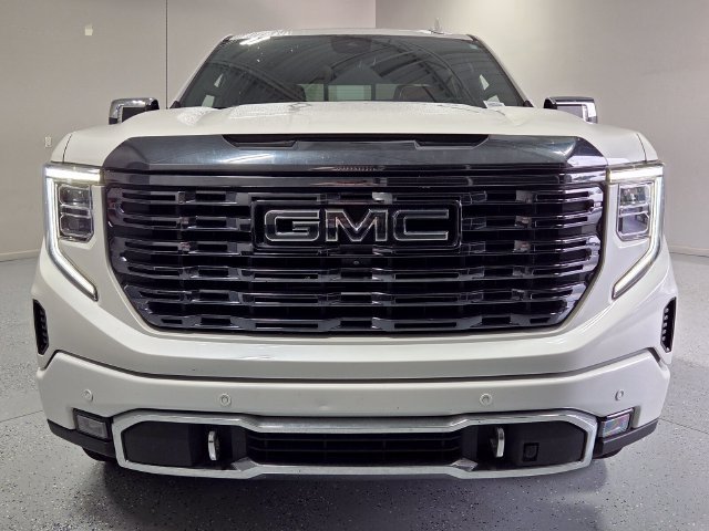 Used 2022 GMC Sierra 1500 Denali Ultimate AWD/4WD image 16