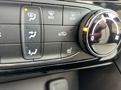 Used 2024 Buick Encore GX Sport Touring w/ Experience Buick Package AWD/4WD image 28