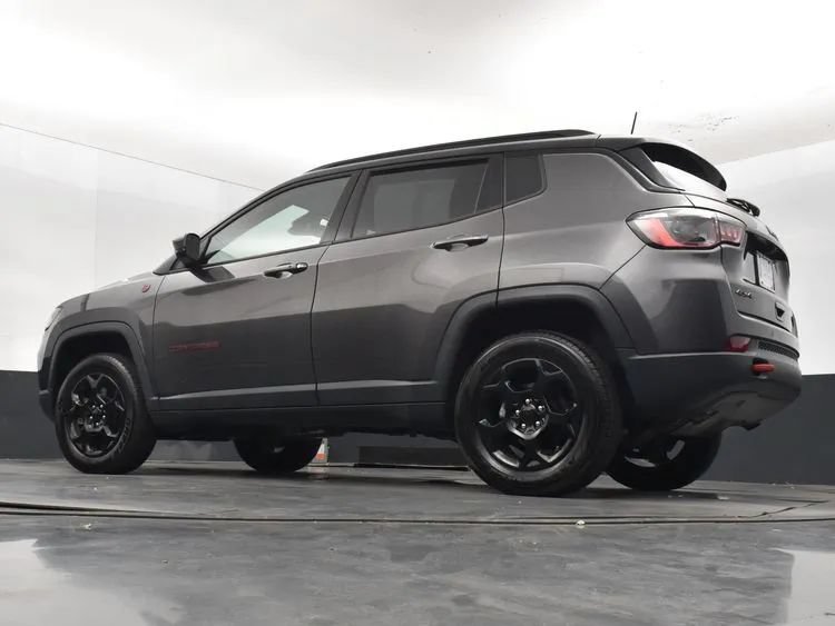 Used 2023 Jeep Compass Trailhawk AWD/4WD image 9