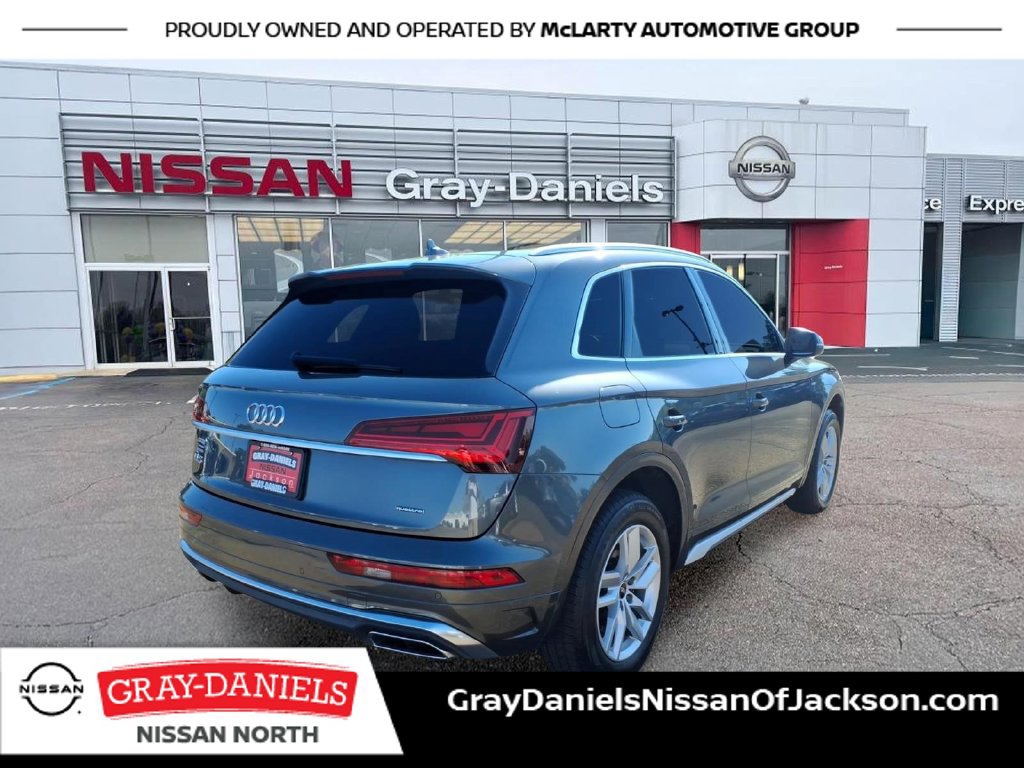 Used 2023 Audi Q5 2.0T Premium w/ Convenience Package AWD/4WD image 7
