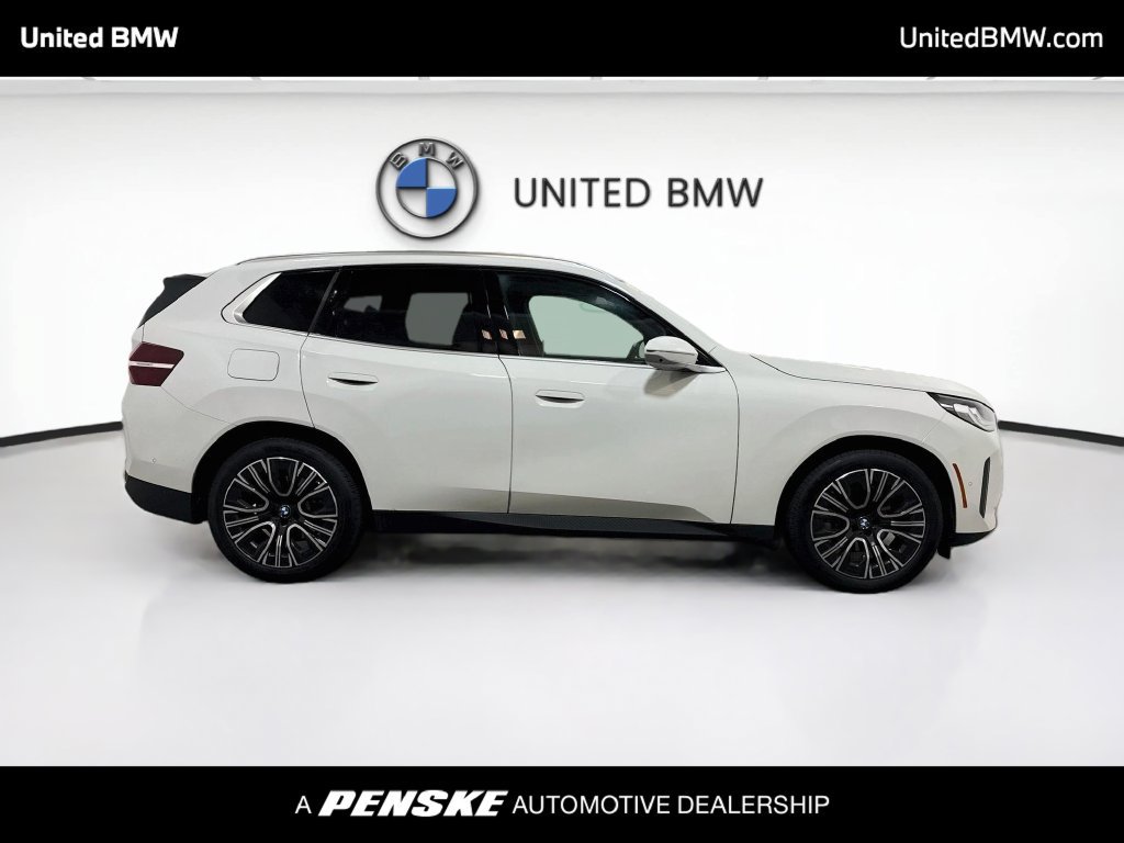 Used 2026 BMW X3 xDrive30i w/ Premium Package AWD/4WD image 4