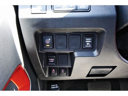 New 2026 Nissan Frontier PRO-4X w/ Pro-4x Convenience Package image 13