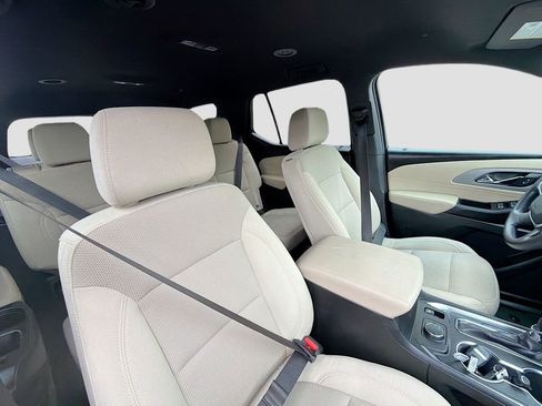 Used 2023 Chevrolet Traverse LS w/ LPO, Cargo Package FWD image 27