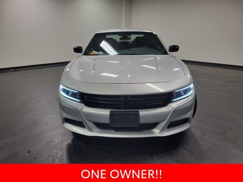 Used 2023 Dodge Charger SXT image 3