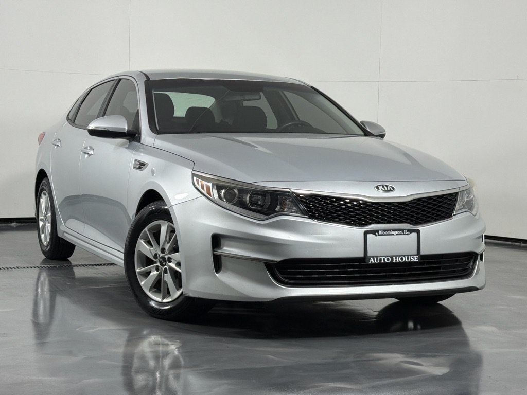 Used 2018 Kia Optima LX FWD image 2