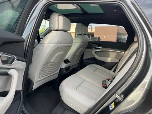 Used 2024 Audi Q8 e-tron Premium Plus w/ Prestige Package AWD/4WD image 25