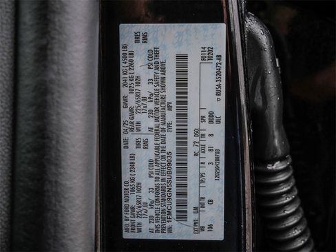 Used 2025 Ford Escape Active image 35