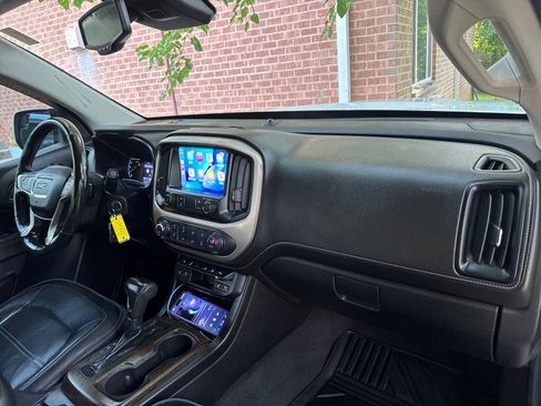 Used 2019 GMC Canyon Denali AWD/4WD image 25