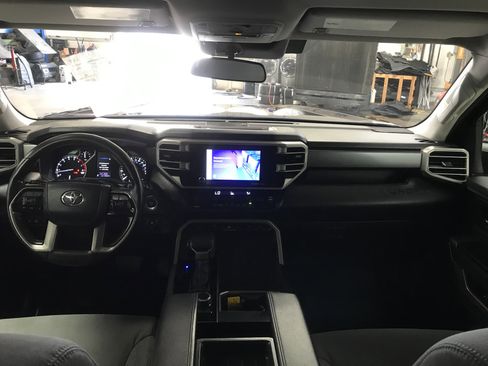 Used 2023 Toyota Tundra SR5 RWD image 15