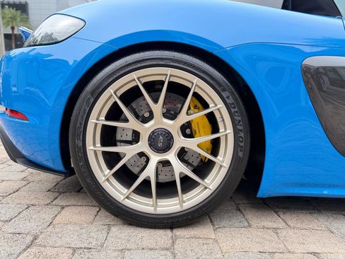 Used 2025 Porsche 718 Boxster Spyder RS RWD image 39