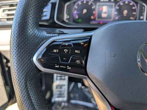 Used 2025 Volkswagen Jetta GLI Autobahn image 20