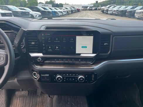 Used 2024 GMC Sierra 1500 Elevation w/ LPO, Elevation Black Package AWD/4WD image 24